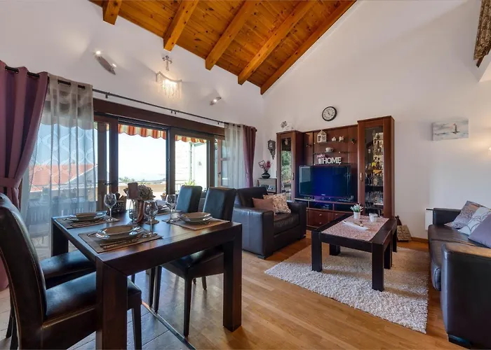 Penthouse Marija 아파트 *